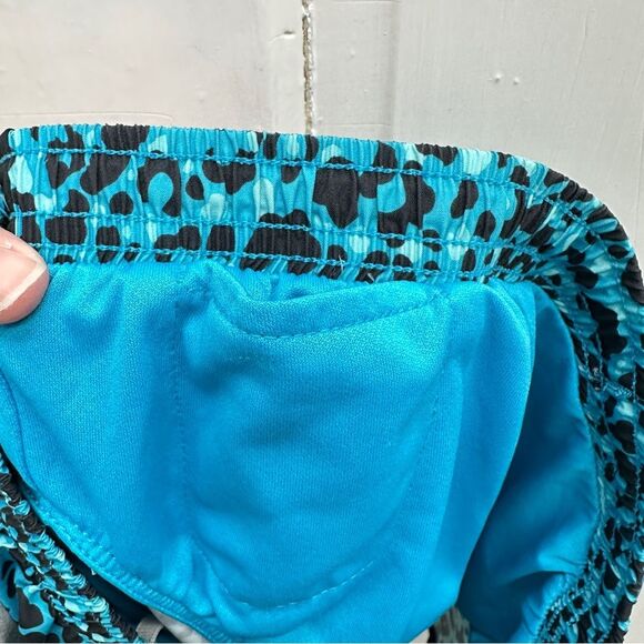 Nike Dri-fit Blue Black Athletic Running Shorts with Leopard Print women's small - Picture 4 of 5
